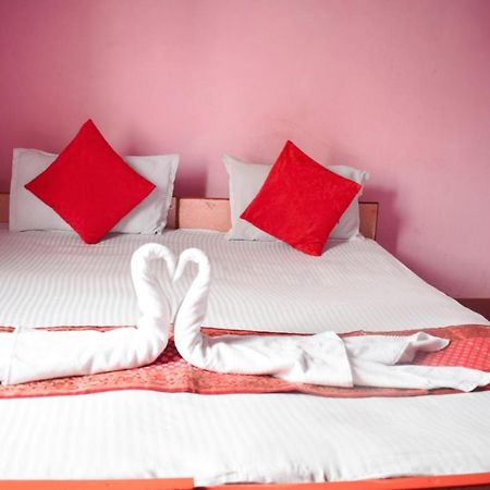 Family Guest House Varanasi Luaran gambar