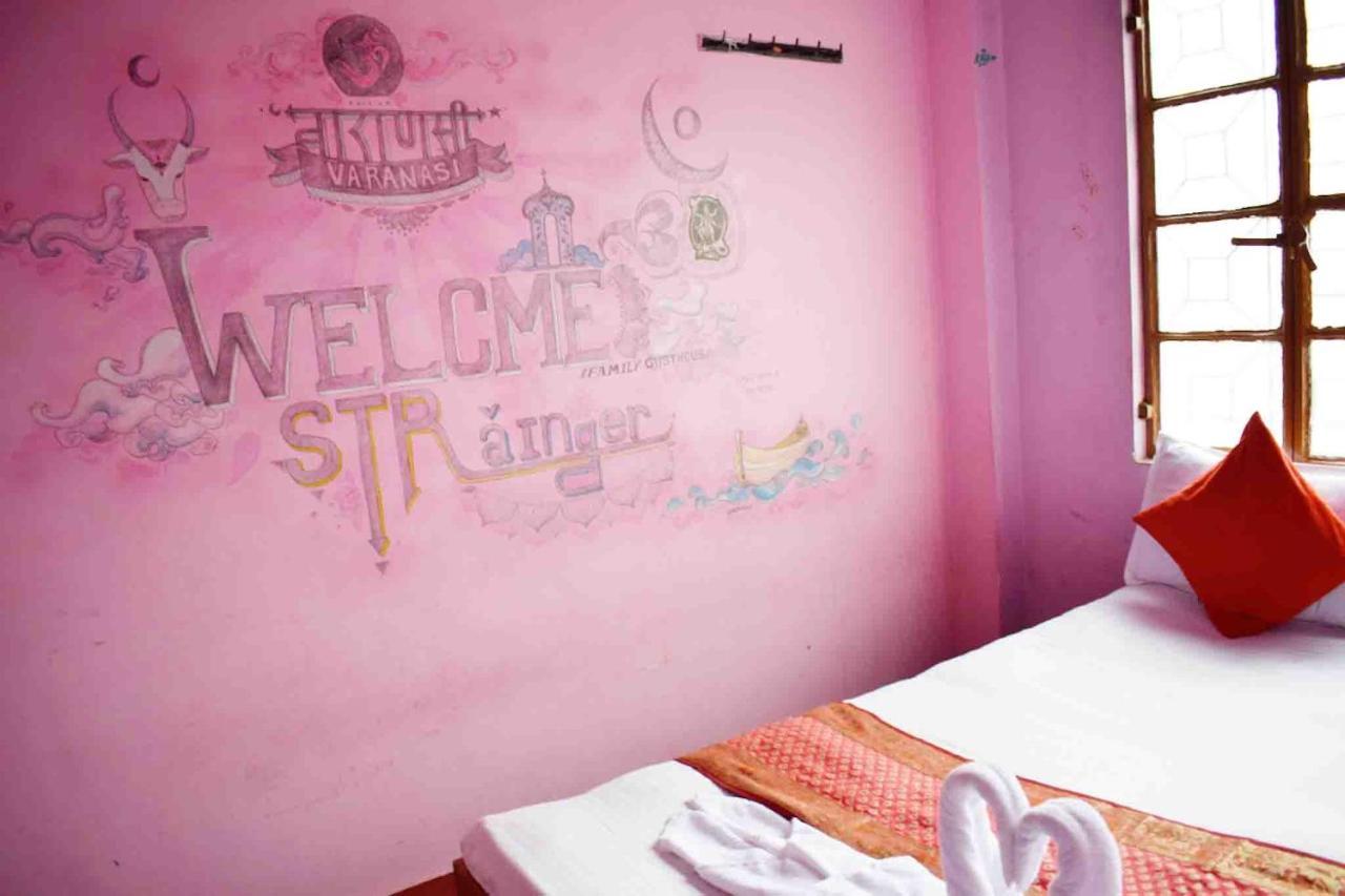 Family Guest House Varanasi Luaran gambar