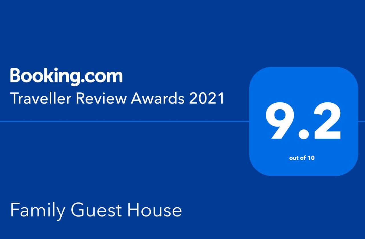 Family Guest House Varanasi Luaran gambar